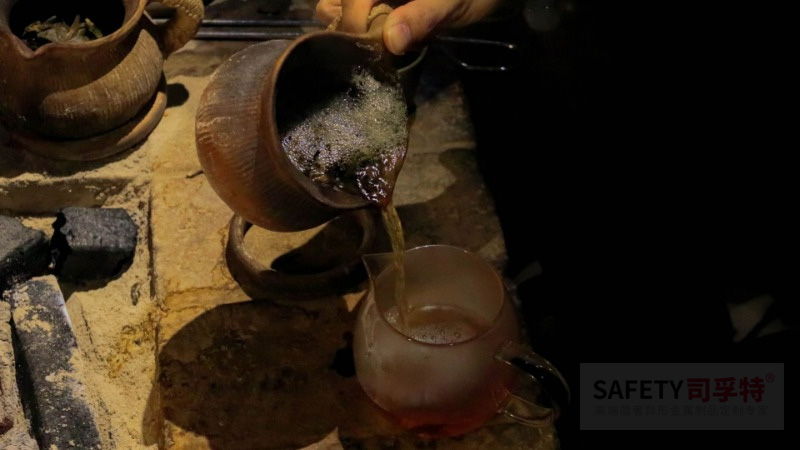 從“火塘烤茶”到“圍爐煮茶”，傳承中華茶文化 [精制鋼圍爐茶桌|炭火爐](圖4)